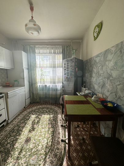 2-к. квартира, 52 м², 3/9 эт.