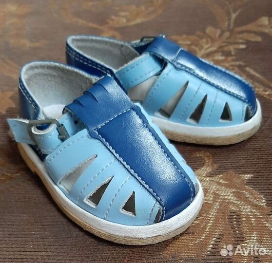 Кроссовки детские