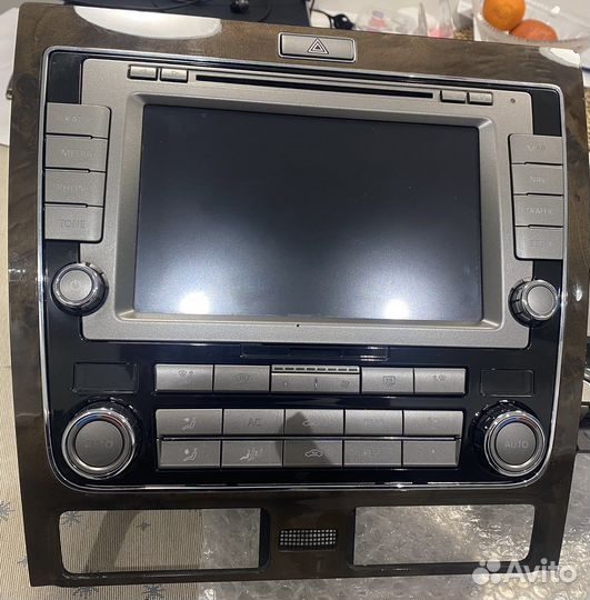 Автомагнитола rns810 VW Phaeton