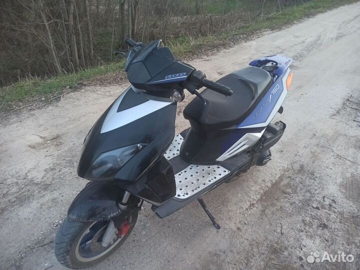 Скутер Stels vortex 150