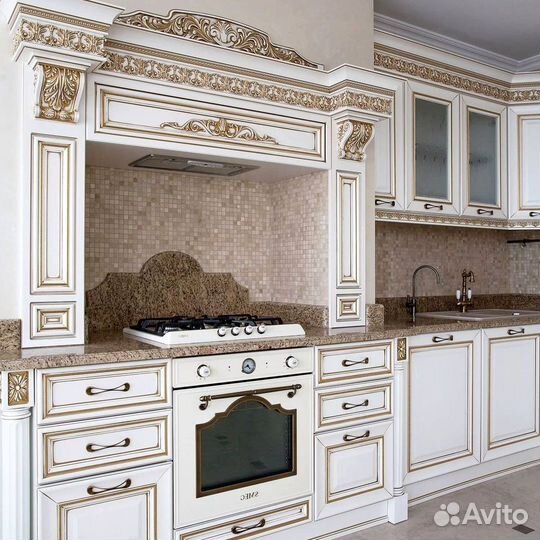 Кухонный гарнитур классика 