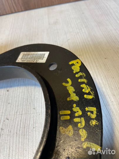 Рычаг подвески задний Volkswagen Passat B6 BSE 1