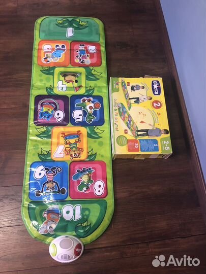 Chicco музыкальный коврик jump & fit