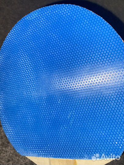 Теннисные ракетки и мячики