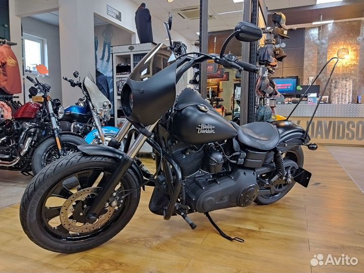 Harley-Davidson Dyna Street Bob 103