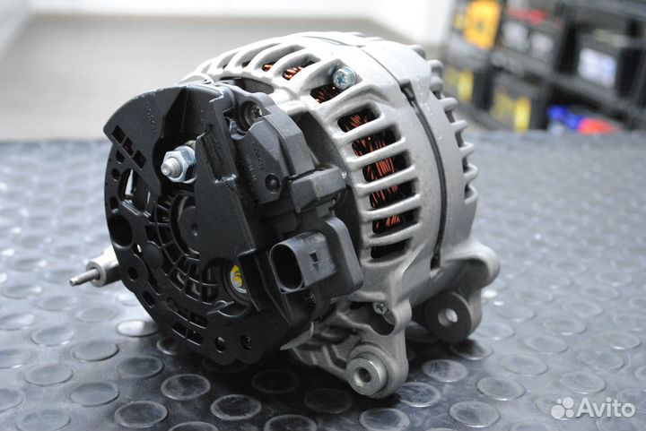 Генератор VW Passat, Tiguan, Audi A4 2.0 TDi 140А