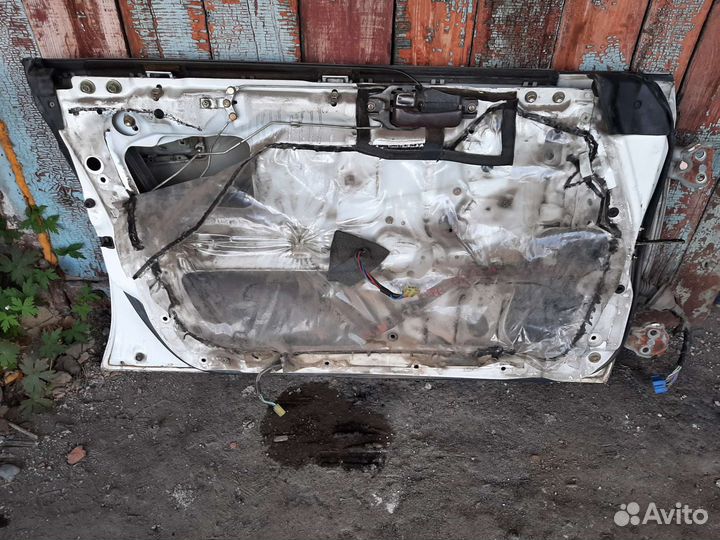 Двери левые mark,chaser GX81/JZX81/LX81