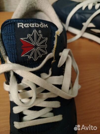 Кроссовки reebok р.42