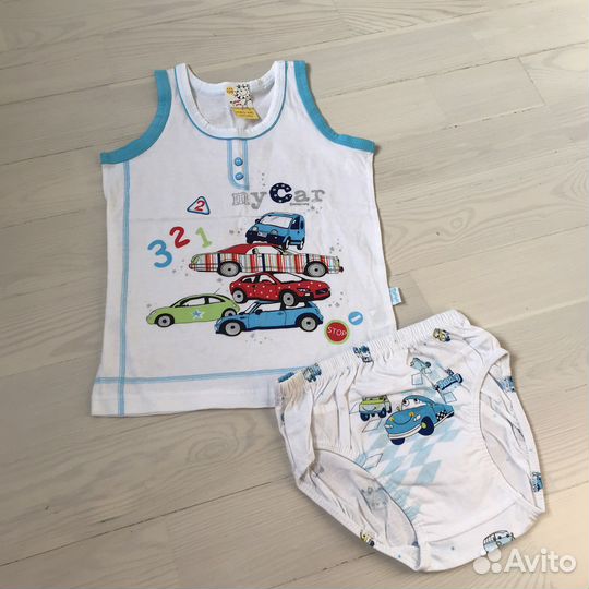 Новый комплект (майка и трусы). Мальчику 7-8 лет
