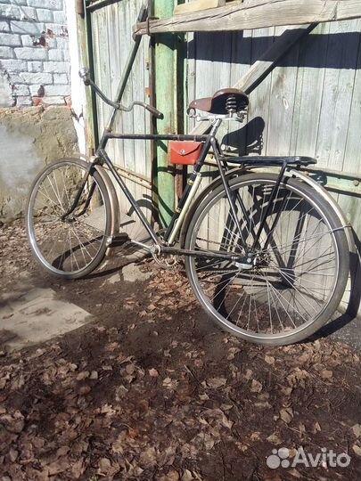 Старинный велосипед