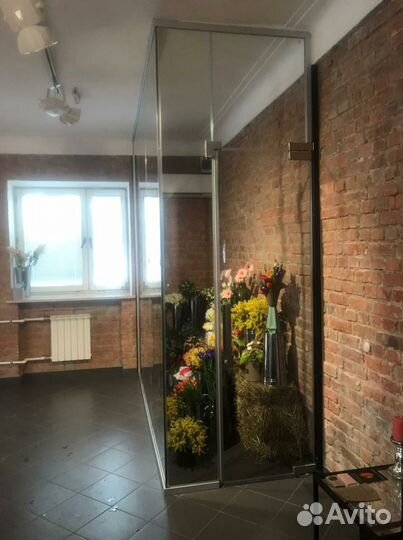 Холодильная камера под цветы, пиво