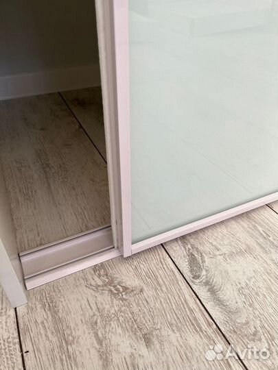 Шкафы-купе на заказ с гарантией