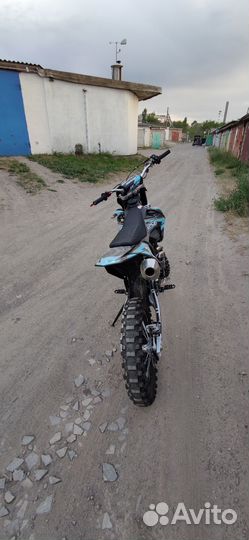 Мотоцикл BSE T8