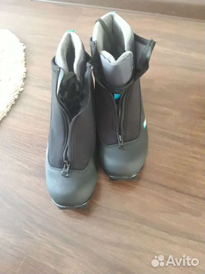 Лыжные ботинки lnovik Classic150