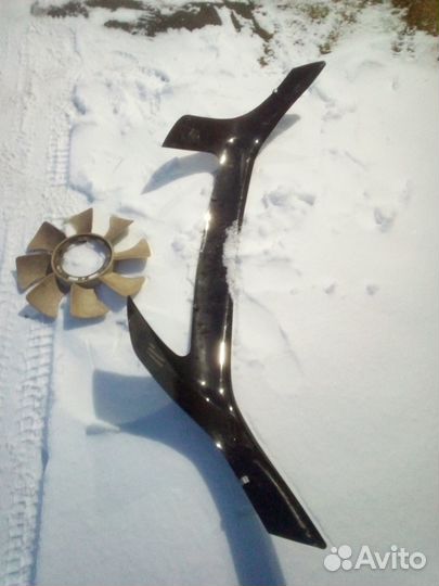 Пластик капота Соренто