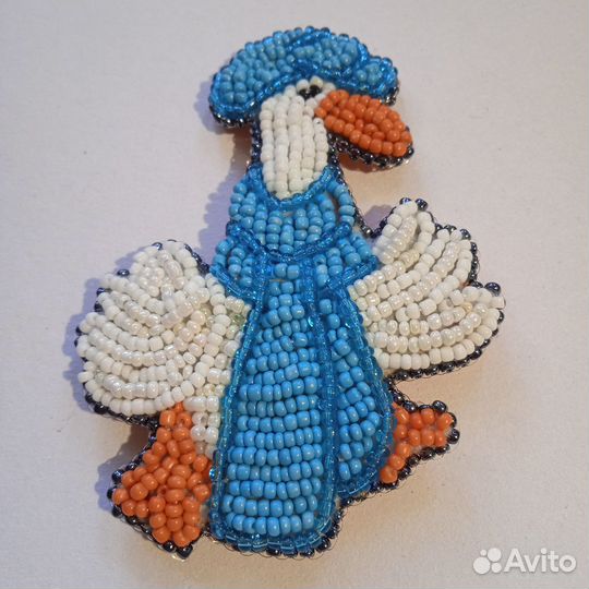 Брошь из бисера 