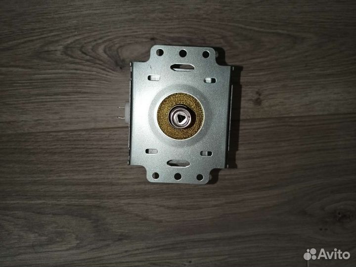 Магнетрон микроволновой печи M214-01TAG