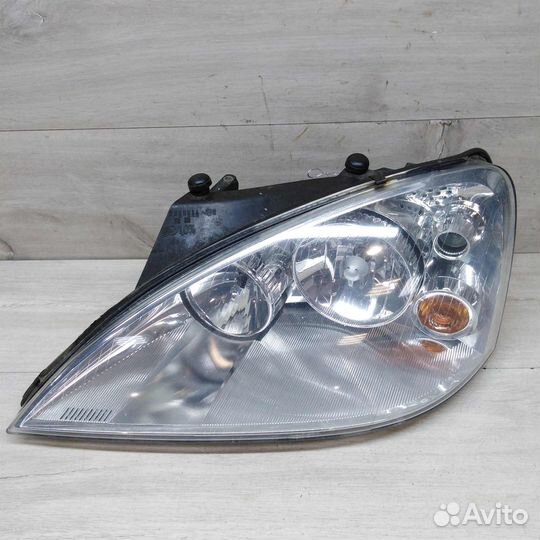 Фара левая Ford galaxy