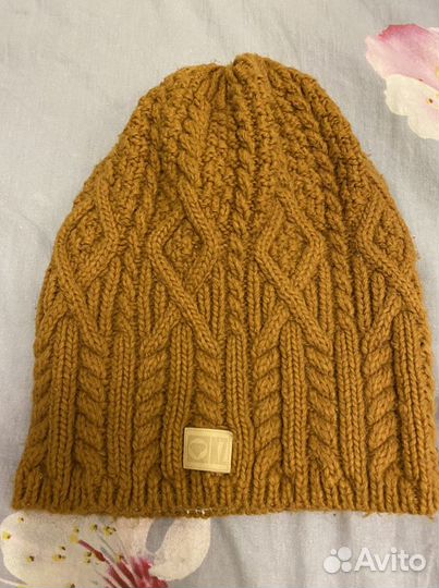 Шапка зимняя женская вязанная