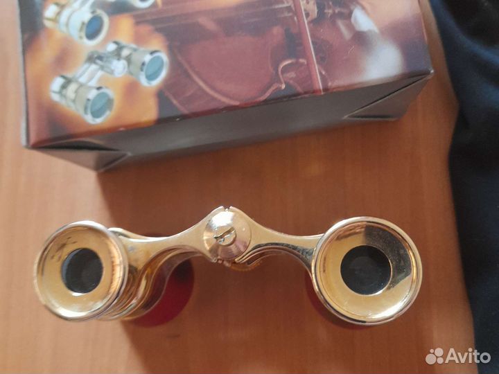 Театральный бинокль