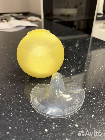 Накладки на грудь medela