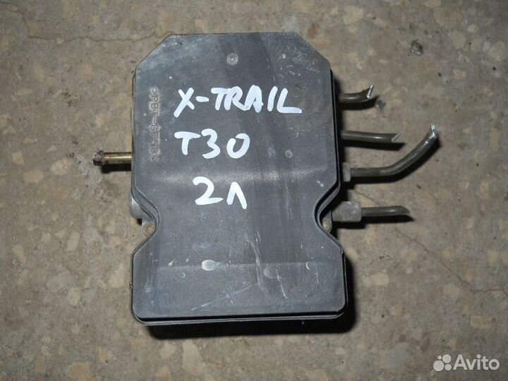 T30 Блок ABS Nissan