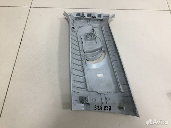 Обшивка стойки Volkswagen Polo Sed RUS 2011