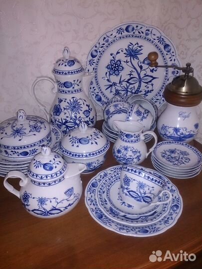 Чайно кофейный сервиз Синий луковый узор Кофемолка