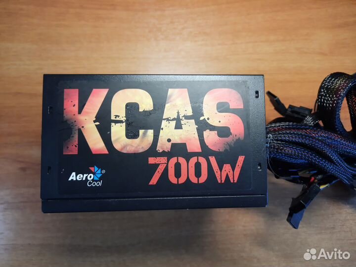 Блок питания aerocool kcas 700