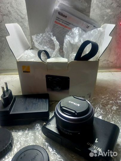 Nikon 1j1 (cистемный, съёмный объективы )