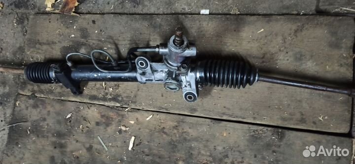 Рулевая рейка toyota vista /camry sv30