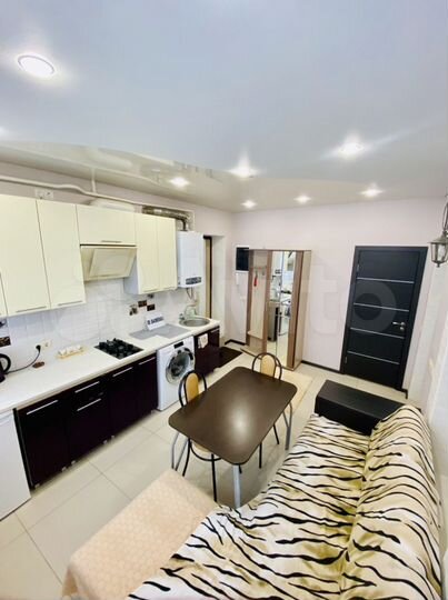 1-к. квартира, 38 м², 1/2 эт.