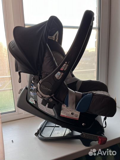 Автолюлька с базой Britax romer baby Safe Plus II