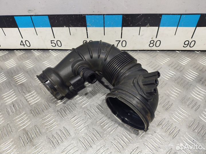 Б/У Патрубок воздушного фильтра om 651#002