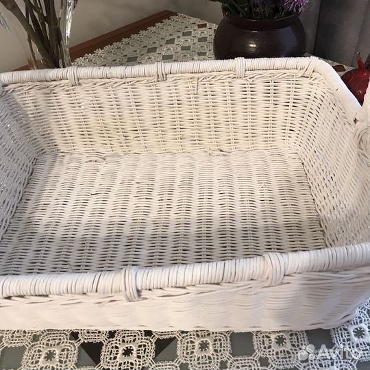 Корзина плетеная