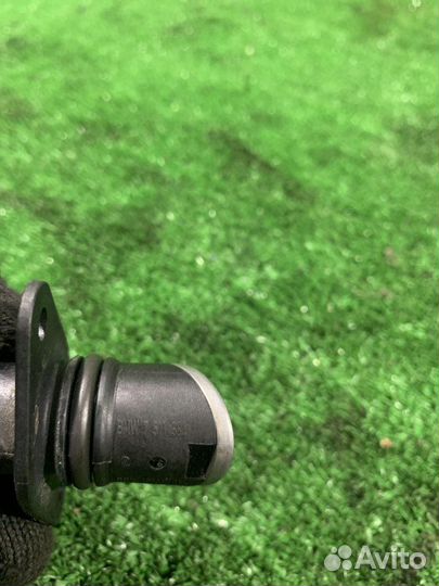 Угловой штуцер Bmw 3 E46 N42B20 2003