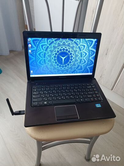 Ноутбук Lenovo / i5-2410M / HD6300M / 3GB / 320GB