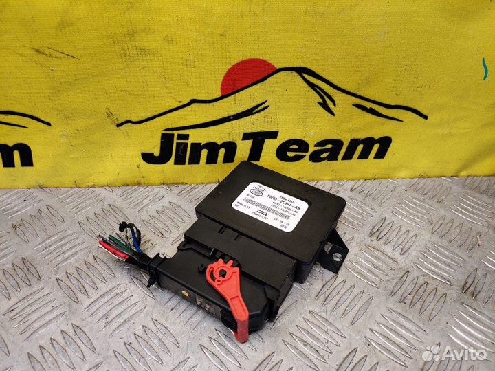 Блок управления стояночного тормоза Jaguar F-Type