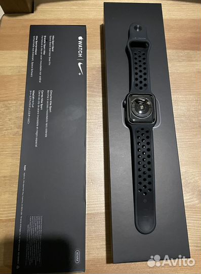 Apple watch series 4 Nike Edition