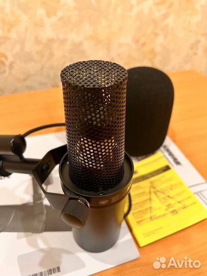 Студийный микрофон shure sm7b