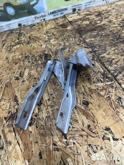 Петли капота оригинал Фольксваген Поло 5