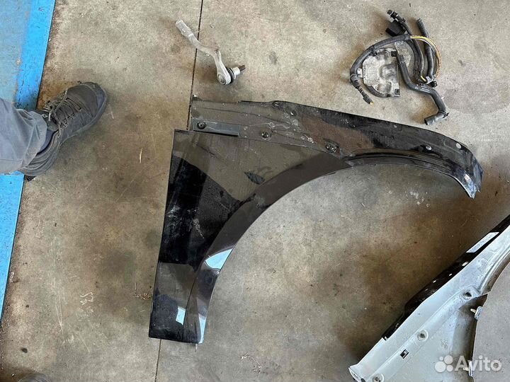 Крыло переднее правое Porsche Macan 2020