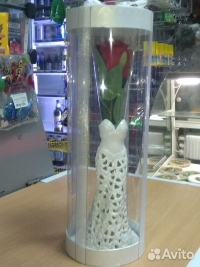 Ваза декоративная
