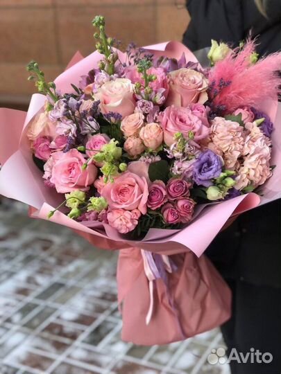 Доставка ярких авторских букетов под любой бюджет