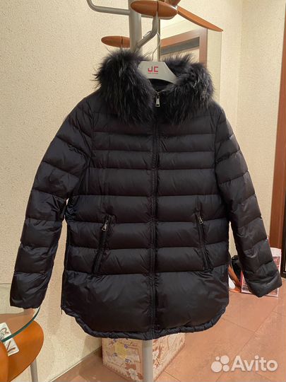 Пуховик женский 42 44