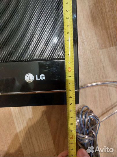 Акустические колонки LG
