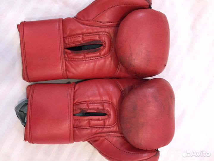 Боксерские перчатки 12 oz