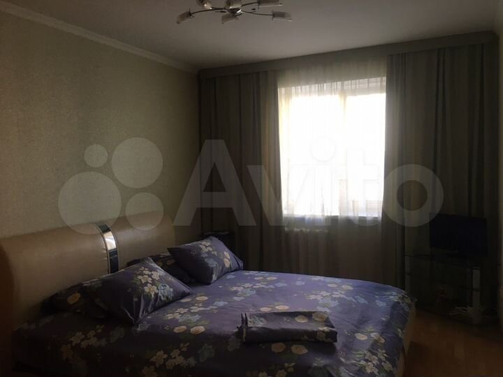 2-к. квартира, 80 м², 7/10 эт.