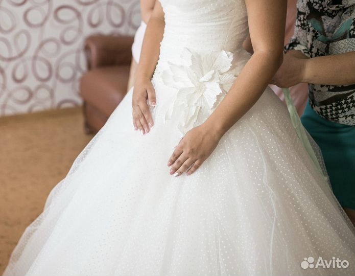 Платье свадебное