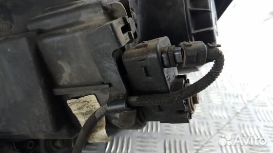 Фара правая KIA sportage 2 (SBR04MU01)